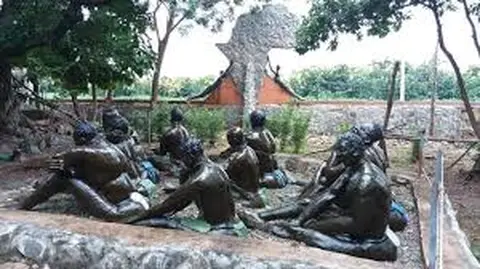 Site le Panthéon de Savalou