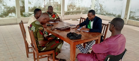 Formation animée par le Directeur de la Radio SOHA à l'endroit des traducteur pour une réussite des émissions radiophoniques.j